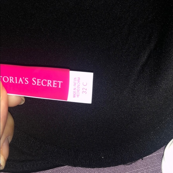 Black Bikini With White Trim - Picture 4 of 6